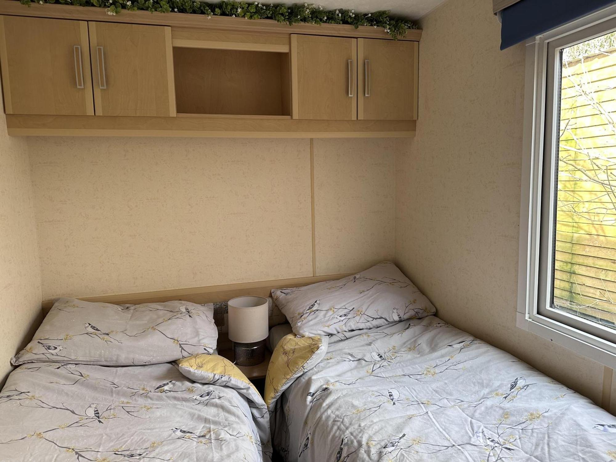 Captivating 2-Bed Static Caravan In Holyhead Llanfachraeth 外观 照片